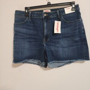Wrangler Womens 4 Inch Frayed Hem Denim Shorts Dark Wash‎ Size 18W